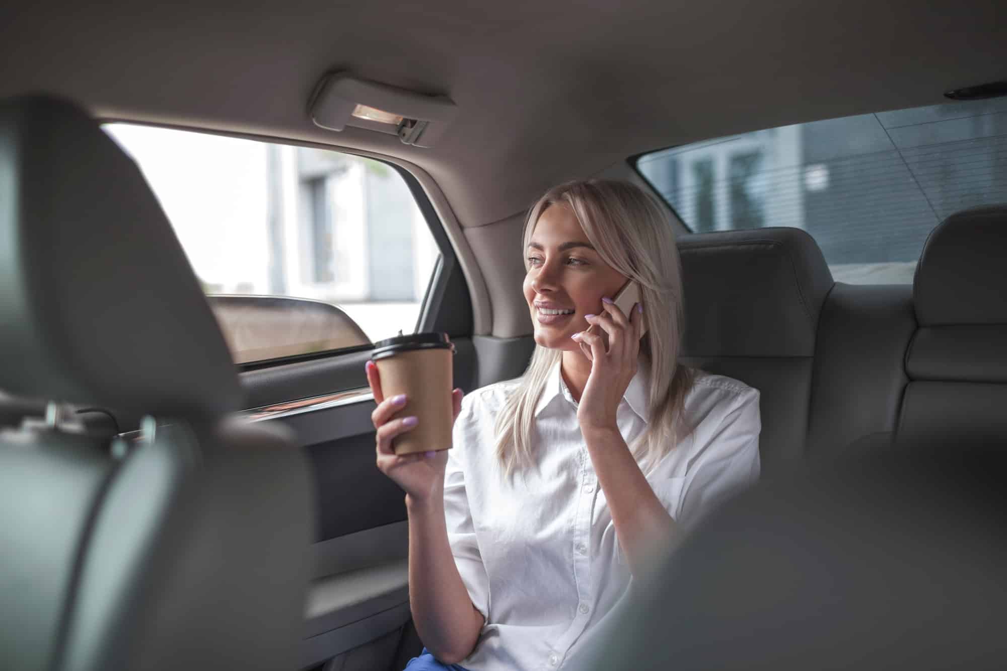 HOW TO GET AROUND DENVER IN STYLE WITH A LIMO RENTAL